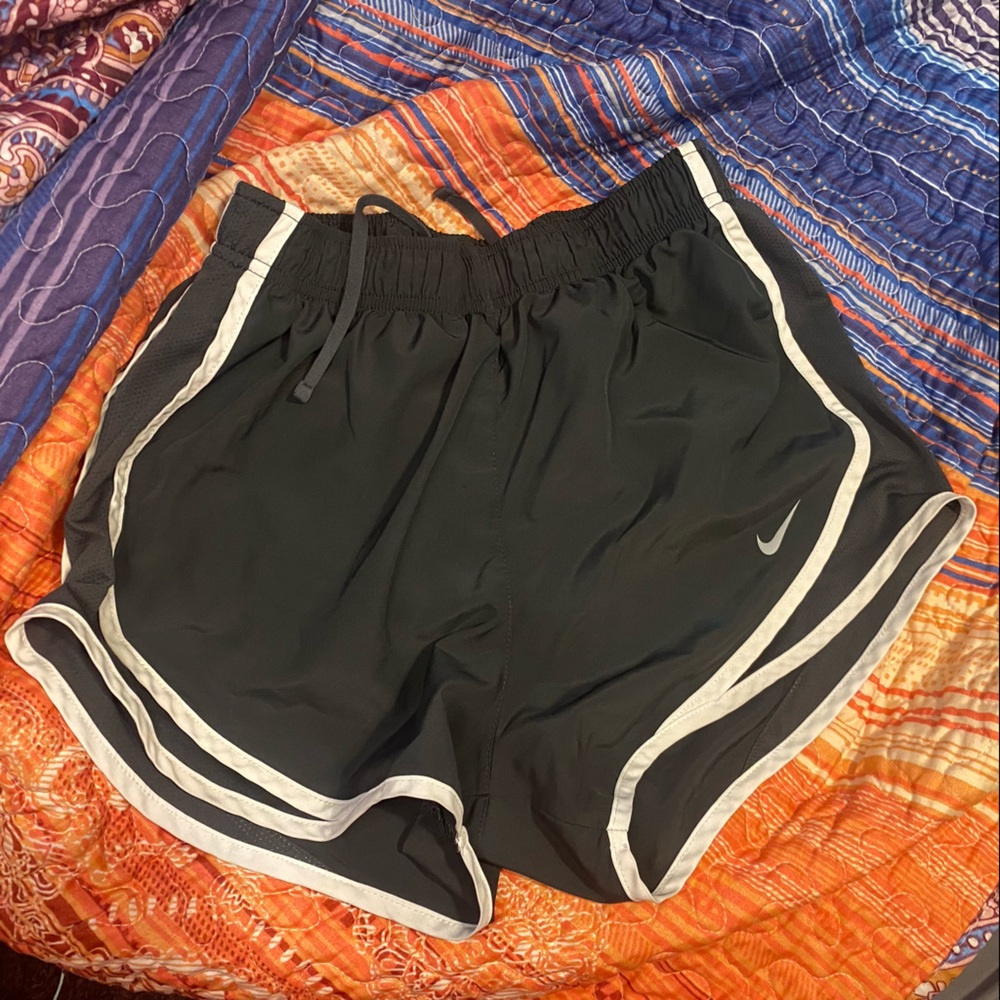 Grey Nike Running Shorts 🌪
